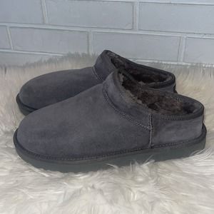 New UGG Classic Slipper Womens Size 12 Gray Suede Shoe Fur Lined